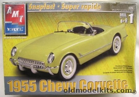 AMT 1/25 1955 Chevrolet Corvette Convertible, 31960 plastic model kit
